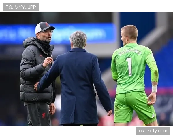 铲球规则详解：合法判罚标准与犯规界定条件